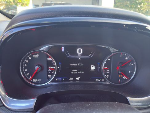 Used 2023 Chevrolet Traverse Premier w/ Redline Edition image 2