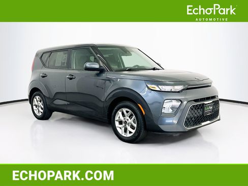 Used 2021 Kia Soul S FWD image 1