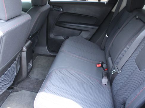 Used 2010 GMC Terrain SLE FWD image 20