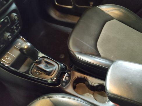 Used 2020 Jeep Compass Latitude FWD image 26