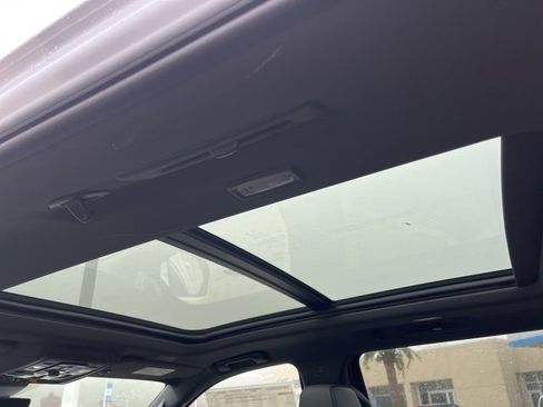 New 2026 Chevrolet Suburban High Country image 38