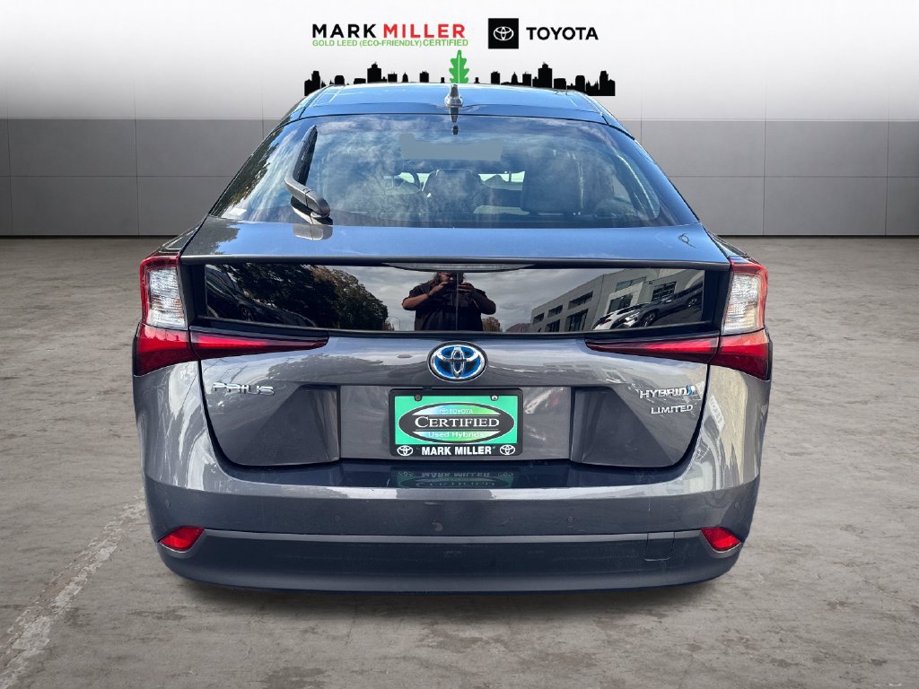Certified 2022 Toyota Prius Limited w/ Premium Convenience Package FWD image 4