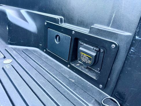 Used 2014 Toyota Tacoma PreRunner image 26