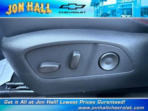 New 2026 Chevrolet Traverse RS w/ LPO, Floor Liner Package image 22