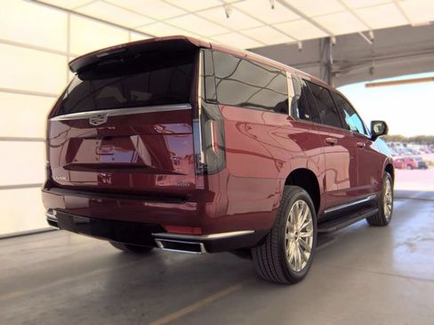 Used 2023 Cadillac Escalade ESV Premium Luxury w/ LPO, Floor Liner Package RWD image 2