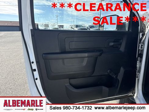 Used 2022 RAM 5500 Tradesman w/ Electrical Accessory Group image 13