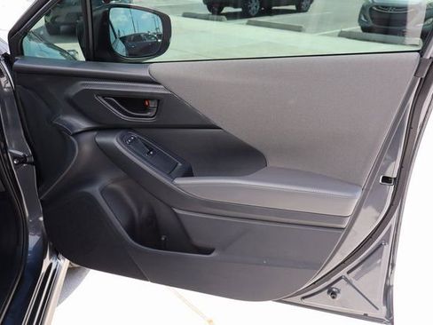 Used 2025 Subaru Crosstrek 2.0i Premium image 26