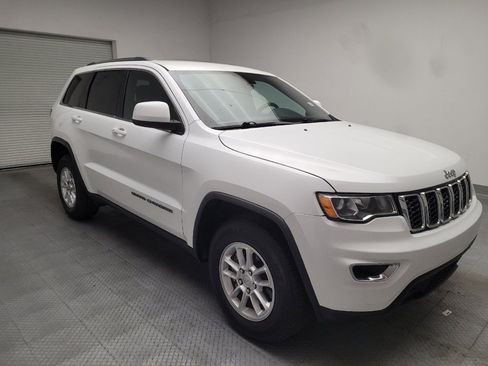 Used 2019 Jeep Grand Cherokee Laredo RWD image 13