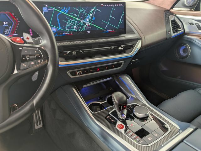 Used 2023 BMW XM AWD/4WD image 13