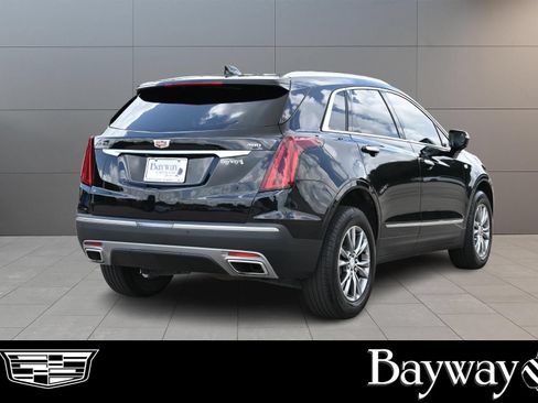 Used 2023 Cadillac XT5 Premium Luxury w/ LPO, Floor Liner Package FWD image 6