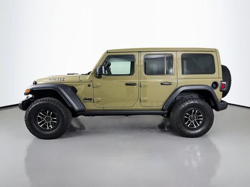 Used 2025 Jeep Wrangler Unlimited Sport AWD/4WD image 4