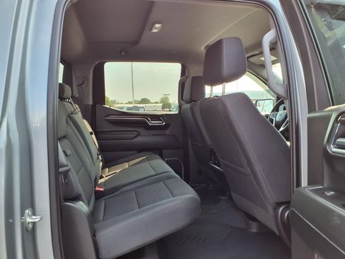 Used 2023 Chevrolet Silverado 1500 LT Trail Boss w/ Convenience Package II AWD/4WD image 26
