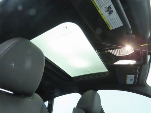 Used 2025 BMW i4 eDrive40 w/ M Sport Package image 19