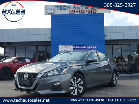 Used 2020 Nissan Altima 2.5 S image 1