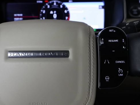 Used 2020 Land Rover Range Rover HSE AWD/4WD image 10