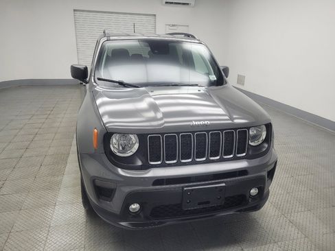 Used 2022 Jeep Renegade Latitude image 14