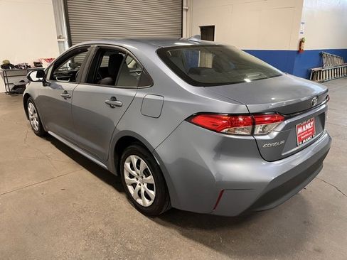Used 2023 Toyota Corolla LE image 6