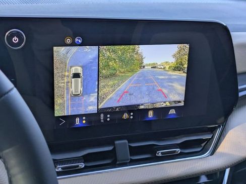 New 2026 Chevrolet Equinox ACTIV w/ Safety and Technology Package image 19