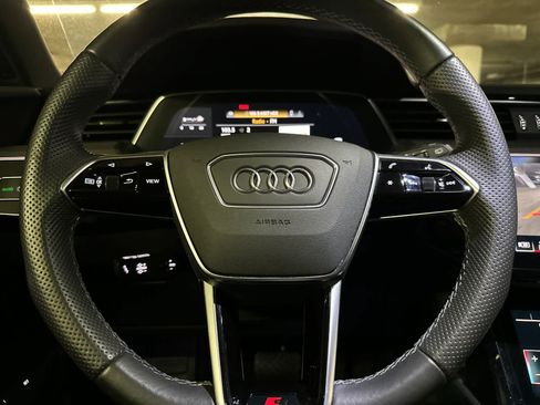 Certified 2023 Audi e-tron S Premium Plus AWD/4WD image 24