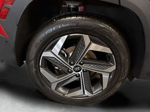 Used 2023 Hyundai Tucson Limited AWD/4WD image 11