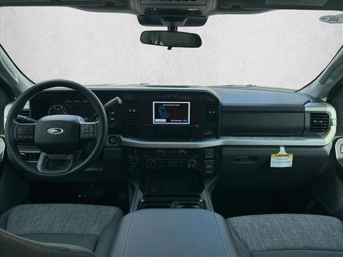 New 2026 Ford F250 XLT w/ FX4 Off-Road Package image 14