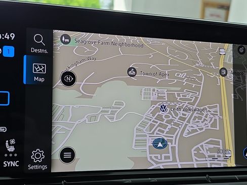 Used 2024 Volkswagen Atlas Cross Sport SEL R-Line image 22