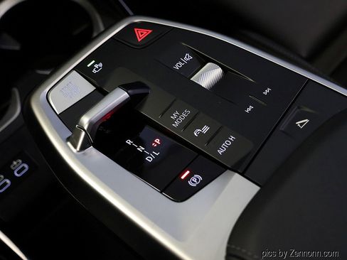 Certified 2025 BMW X1 xDrive28i image 25