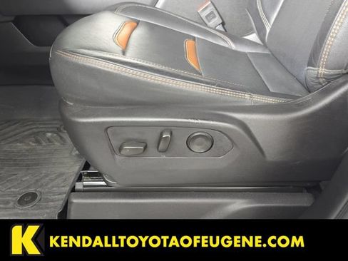 Used 2024 GMC Sierra 1500 AT4 w/ AT4 Premium Package AWD/4WD image 29