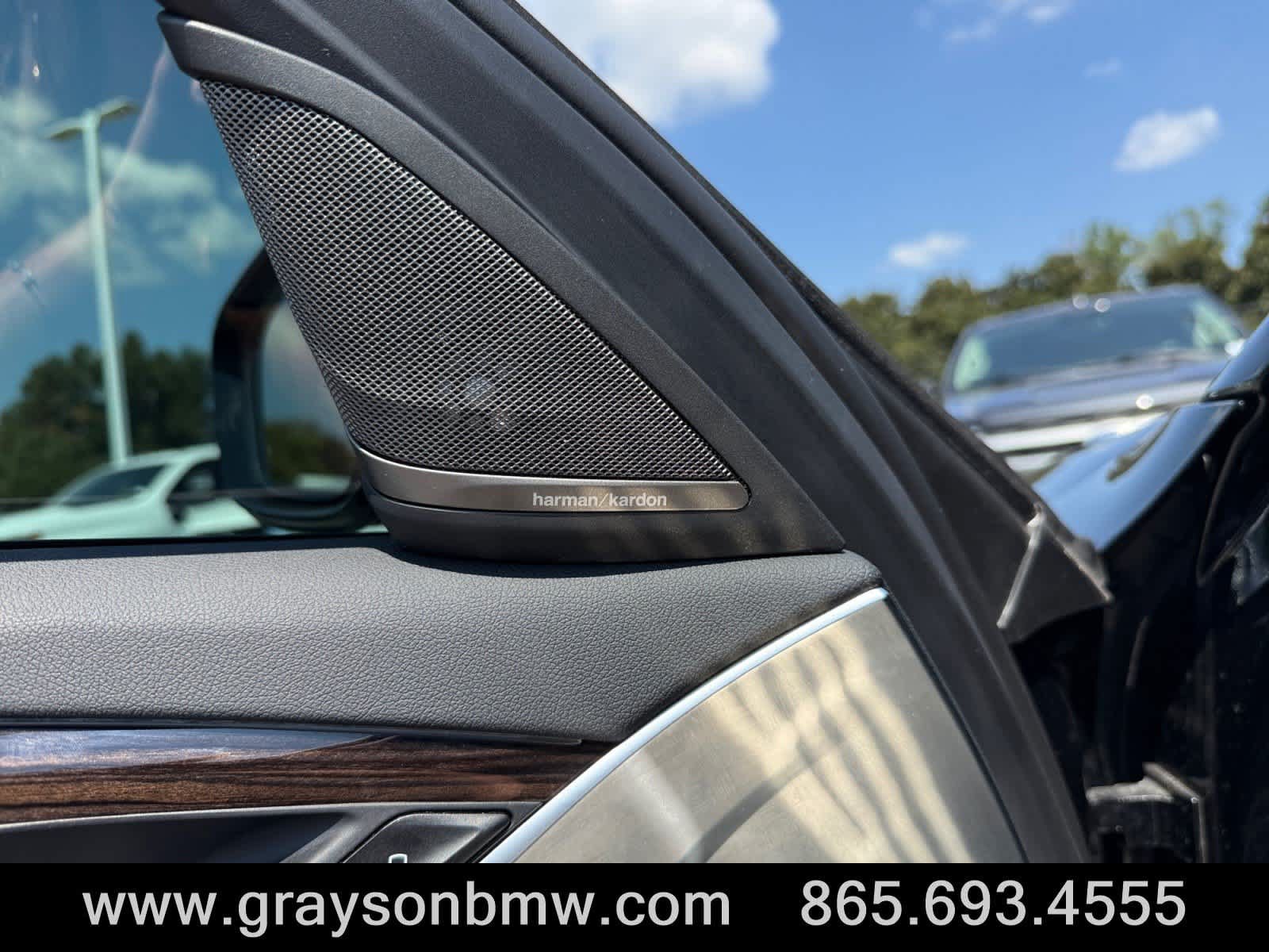 Used 2023 BMW 540i xDrive w/ M Sport Package AWD/4WD image 17