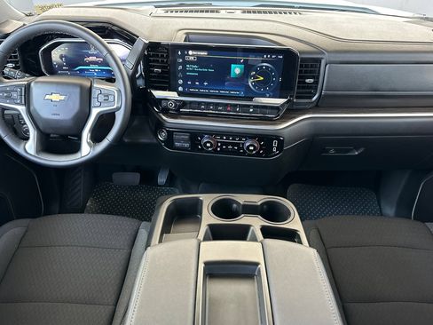 Used 2026 Chevrolet Silverado 1500 LT w/ LPO, Dark Essentials Package RWD image 16