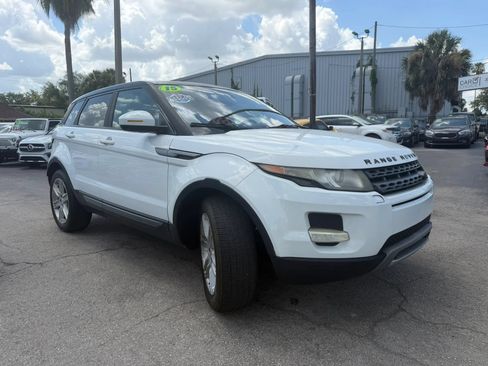 Used 2015 Land Rover Range Rover Evoque Pure Plus AWD/4WD image 3