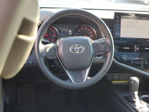 Certified 2021 Toyota Camry XSE FWD image 11
