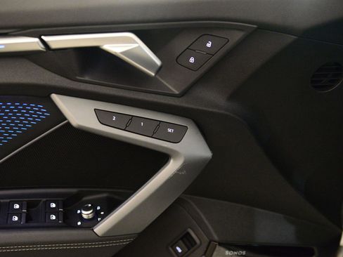 Used 2025 Audi A3 2.0T Premium Plus w/ Premium Plus Package image 9