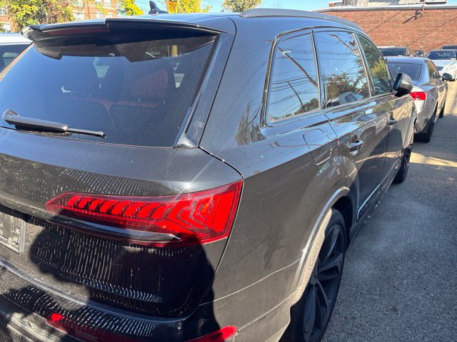 Used 2023 Audi SQ7 Prestige AWD/4WD image 8