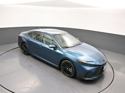 Certified 2025 Toyota Camry SE w/ Convenience Package FWD image 35