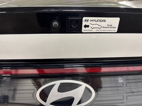 Certified 2025 Hyundai Sonata SE FWD image 27