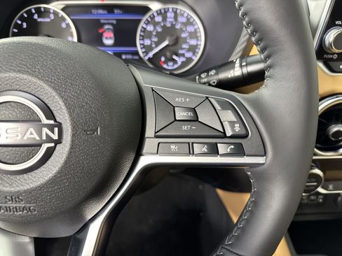 New 2025 Nissan Sentra SV w/ SV Premium Package image 14