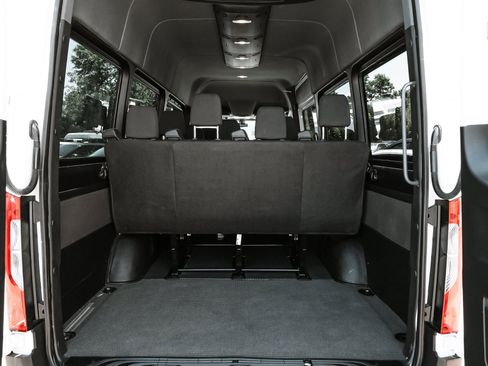 Used 2026 Mercedes-Benz Sprinter 2500 image 45