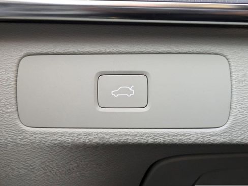 New 2026 Volvo XC90 B6 Ultra w/ Protection Package Premier AWD/4WD image 34