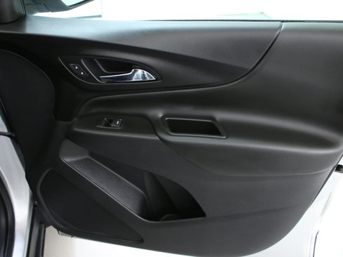 Used 2021 Chevrolet Equinox LT AWD/4WD image 30