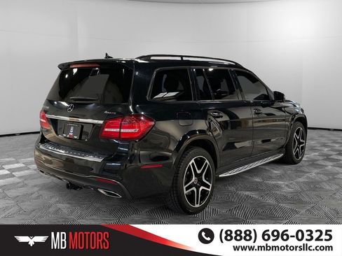 Used 2018 Mercedes-Benz GLS 550 4MATIC image 3
