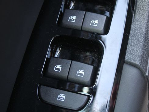 Certified 2025 Kia Sportage SX FWD image 20