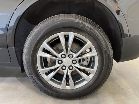 Used 2023 Cadillac XT5 Premium Luxury AWD/4WD image 10
