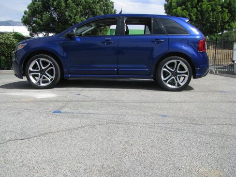 Used 2013 Ford Edge Sport w/ Driver Entry Pkg FWD image 1