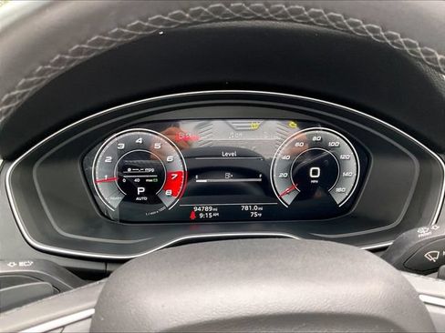 Used 2021 Audi Q5 2.0T Premium Plus AWD/4WD image 24