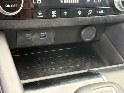 Used 2023 Mitsubishi Outlander SE FWD image 26