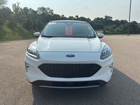 Certified 2022 Ford Escape Titanium AWD/4WD image 7