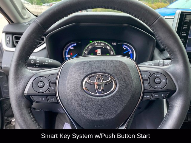 Used 2020 Toyota RAV4 Limited AWD/4WD image 9