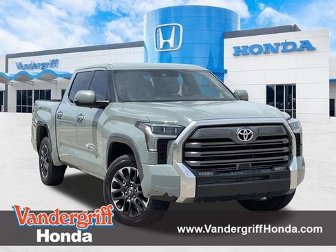 Used 2025 Toyota Tundra Limited AWD/4WD image 1