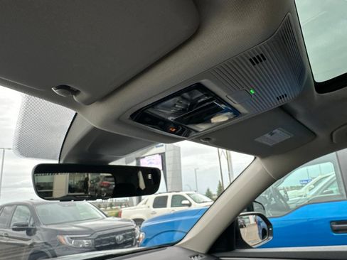 Certified 2026 Volkswagen Atlas Peak Edition AWD/4WD image 78